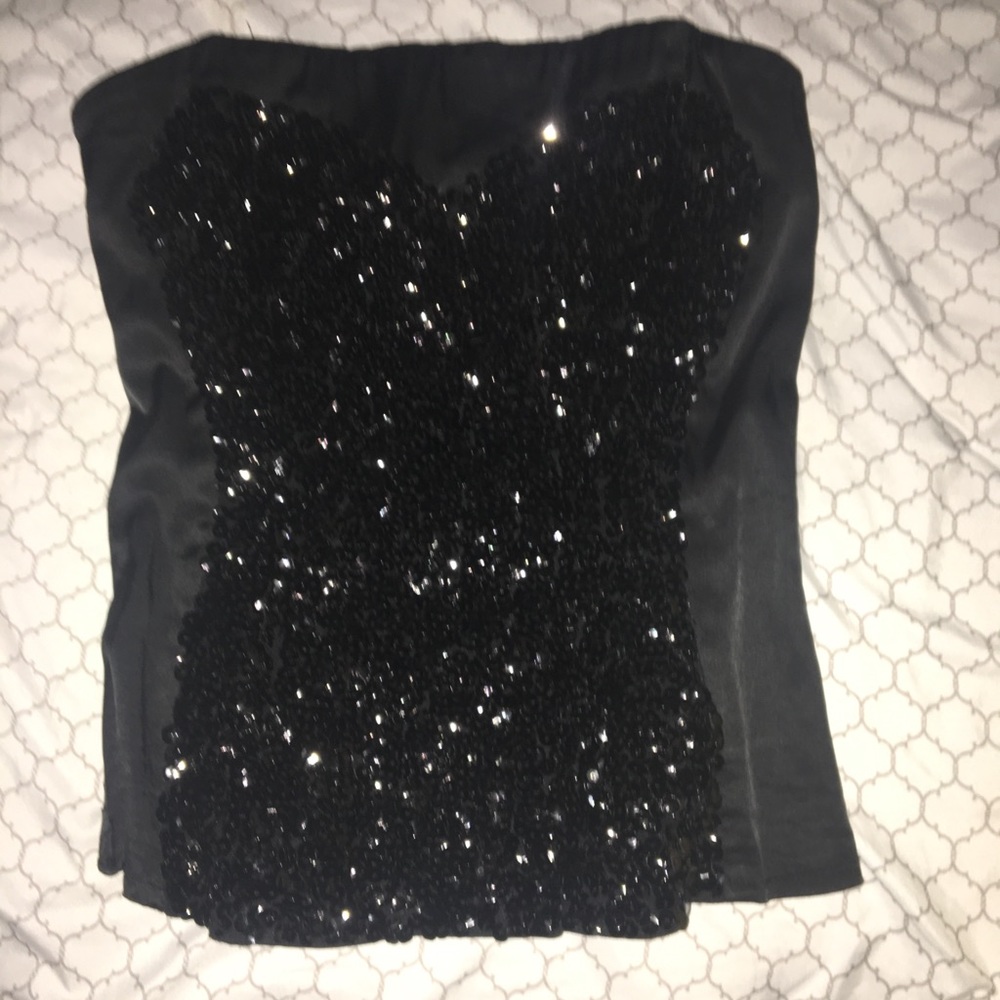 Heart-shaped Strapless top by Bebe